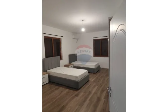 Tirane, jepet me qera apartament , 114 m² 520 € (Linzë, Tiranë)