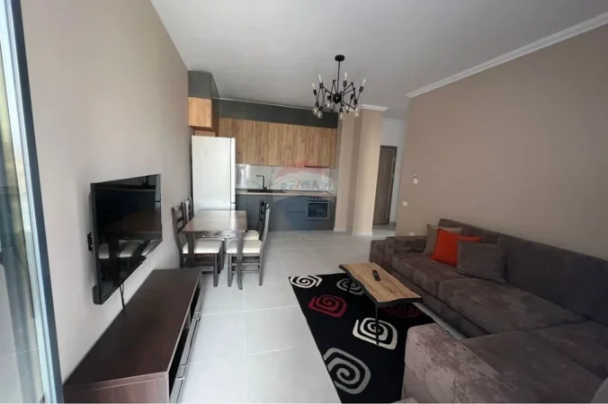 Tirane, jepet me qera apartament , 74 m² 500 € (Rruga Kongresi I Manastirit, Tiranë)