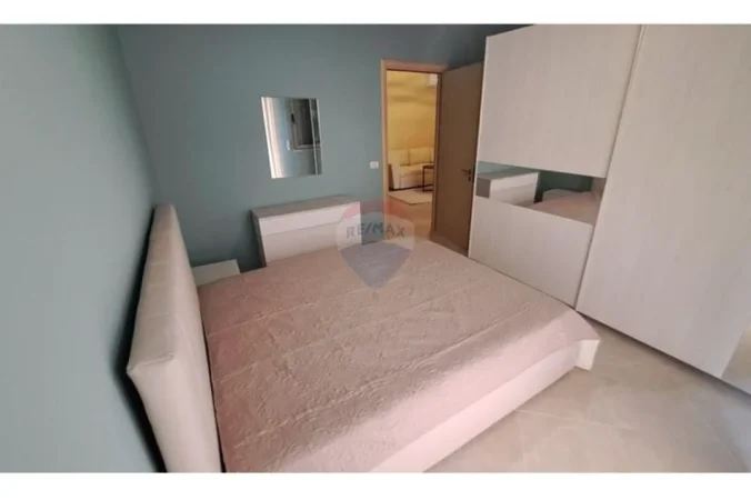 Tirane, jepet me qera apartament , 81 m² 650 € (Rruga Haxhi Hysendalliu, Tiranë)