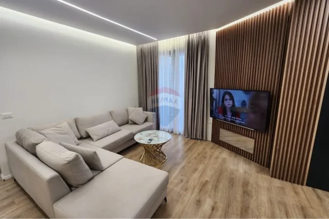 Tirane, jepet me qera apartament , 81 m² 650 € (Rruga Haxhi Hysendalliu, Tiranë)