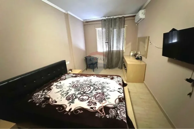 Tirane, jepet me qera apartament , 105 m² 521 € (Fresku)