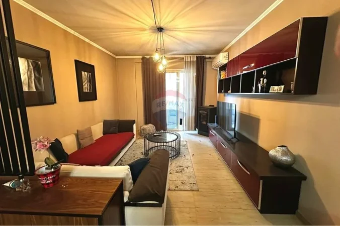 Tirane, jepet me qera apartament , 105 m² 521 € (Fresku)