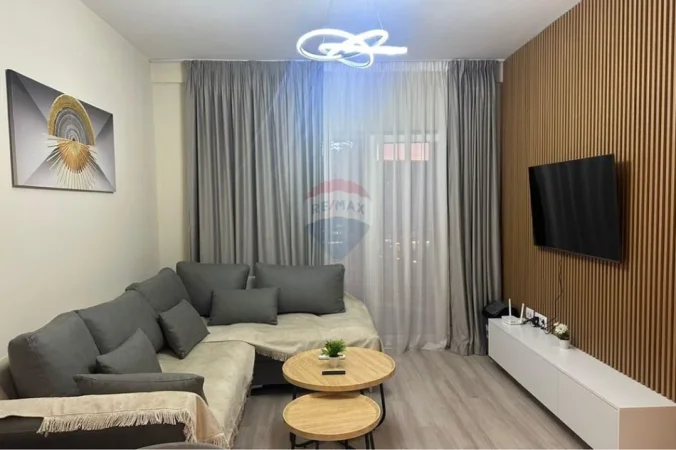 Tirane, jepet me qera apartament , 90 m² 1.000 € (Zogu I Zi, Tiranë)