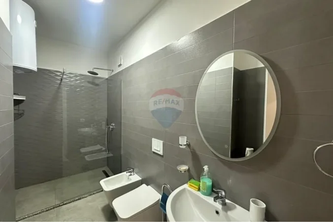 Tirane, jepet me qera apartament , 90 m² 1.000 € (Zogu I Zi, Tiranë)