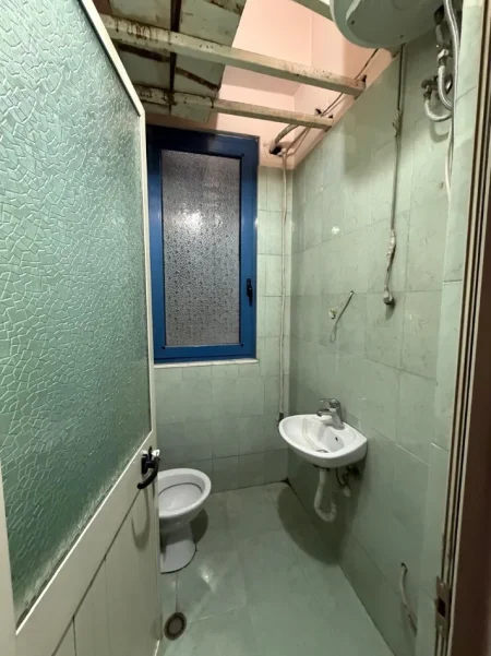 Tirane, jepet me qera apartament 1+1 Kati 1, 48 m² 600 € 