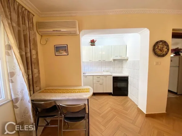 Tirane, jepet me qera apartament 1+1 Kati 4, 61 m² 55 000 Lek (Rruga Mine Peza)