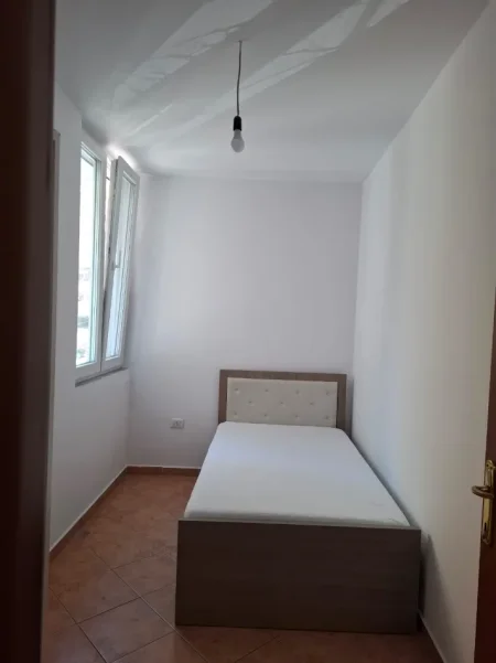 🏠 Jepet me Qira Apartament 2+1 tek Kika 1, Komuna e Parisit
