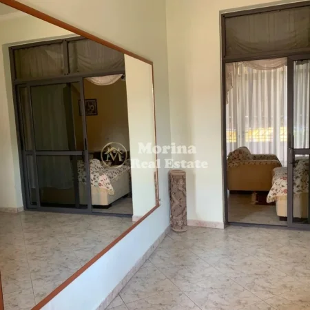 Tirane, jepet me qera shtepi 1+1 Kati 2, 150 m² 500 € (Kodra e Priftit)