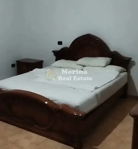 Tirane, jepet me qera apartament 2+1 Kati 2, 142 m² 600 € (Tregu Elektrik)