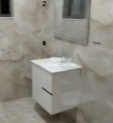 Tirane, jepet me qera apartament 2+1 Kati 2, 142 m² 600 € (Tregu Elektrik)