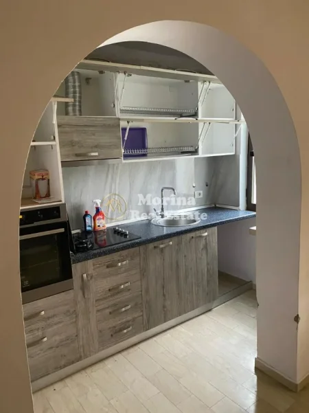 Tirane, jepet me qera apartament 1+1 Kati 4, 60 m² 370 € (Qytet Studenti)