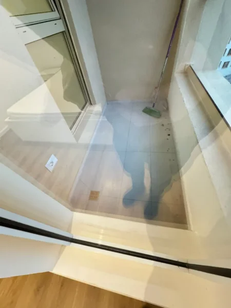 Tirane, jepet me qera apartament 1+1 Kati 7, 