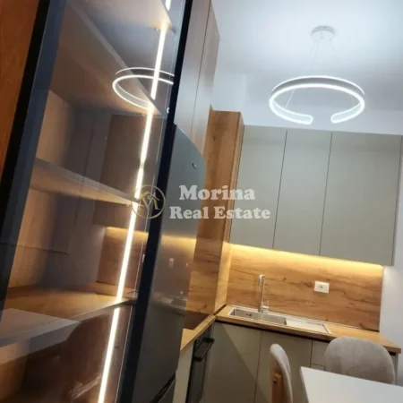 Tirane, jepet me qera apartament 1+1 Kati 4, 62 m² 500 € (Ali Demi)