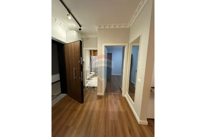 Tirane, jepet me qera apartament 2+1+Ballkon Kati 3, 79 m² 600 € (Kompleksi Halili)