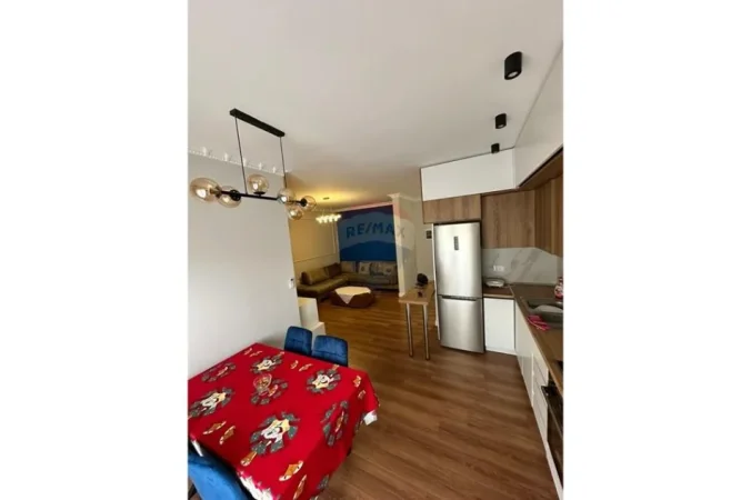 Tirane, jepet me qera apartament 2+1+Ballkon Kati 3, 79 m² 600 € (Kompleksi Halili)