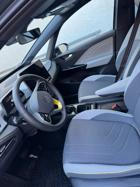 Tirane, shes makine VW Voklswagen Elektrike, gri metalizato automatik Klima 2.000 km 21.000 €