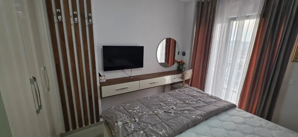 Tirane, jepet me qera apartament 2+1 Kati 5, 85 m² 600 € (Ish Dogana)
