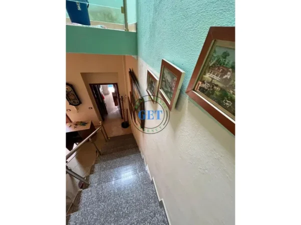 Durres, shitet shtepi 2 Katshe , 236 m² 148.000 € (Shkozet)