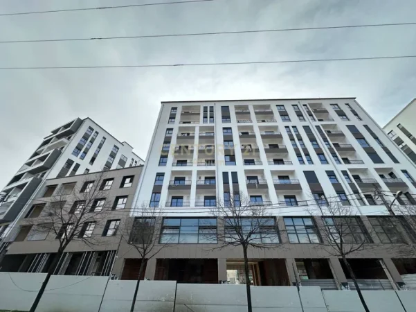 Tirane, shitet apartament 1+1 Kati 5, 67 m² 123.000 € 