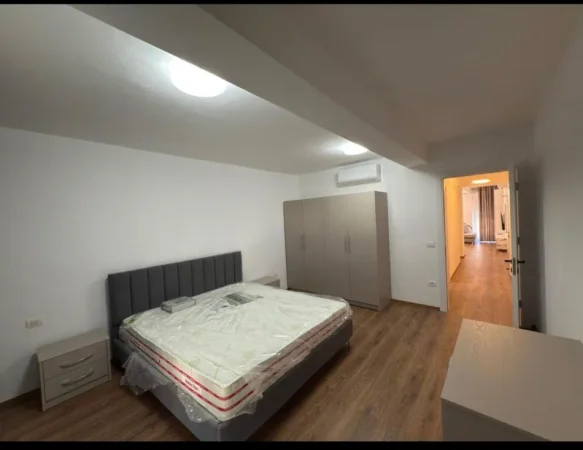Tirane, jepet me qera apartament 2+1 , 95 m² 800 € (Kodra Diellit 2)