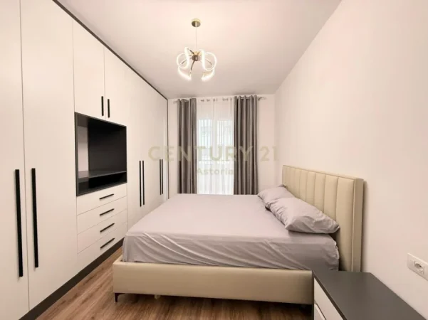 Tirane, shitet apartament 1+1+Ballkon Kati 4, 82 m² 165.010 €
