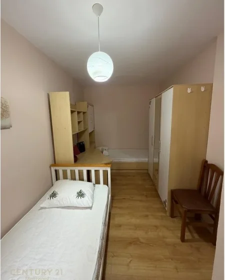 Tirane, jepet me qera apartament Kati 2, 81 m² 650 € 