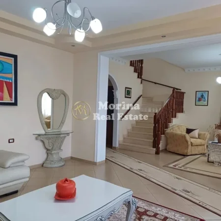 Fier, shitet Vile 4+1 , 1.083 m² 400.000 € (Fier)