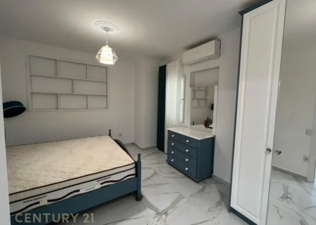 Tirane, jepet me qera apartament 2+1 Kati 4, 115 m² 1.200 € 