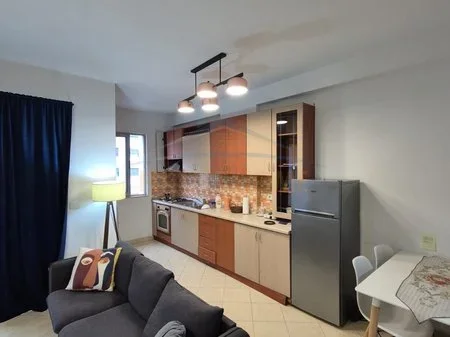 Tirane, jepet me qera apartament 2+1 Kati 2, 90 m² 500 € (Unaza e Re)