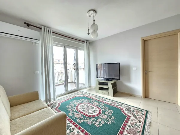 Jepet Me Qera: 1+1+Bllk ( Res. Ana - Qytet Studenti ) K2, Pllt I Ri Me Ashensor | I Mobiluar, Kondicioner | Dh. Gjumi Me Parket