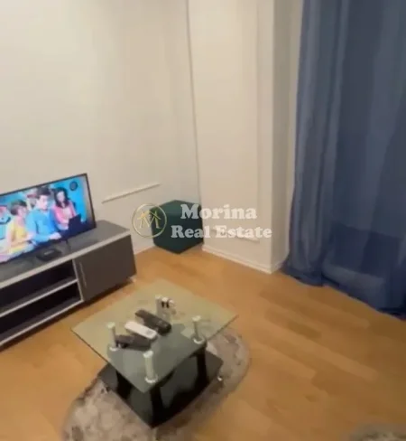 Tirane, jepet me qera apartament 1+1 Kati 3, 90 m² 550 € (Selite)