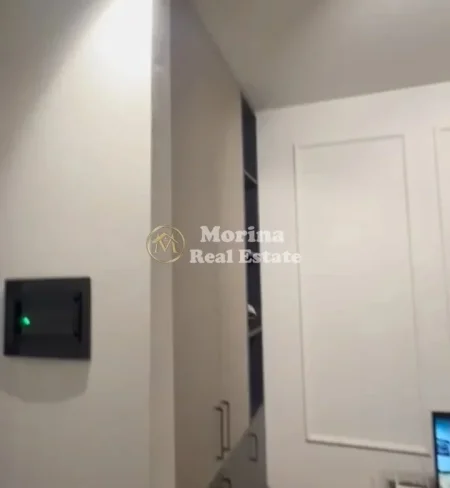 Tirane, jepet me qera apartament 1+1 Kati 3, 90 m² 550 € (Selite)