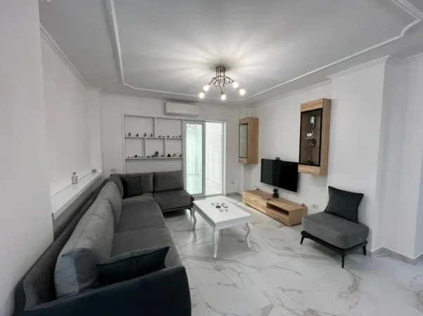 Tirane, jap me qera apartament 2+1 Kati 4, 115 m² 1.200 € 