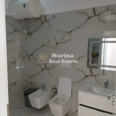 Tirane, jepet me qera apartament 1+1 Kati 1, 60 m² 350 € (Kinostudio)