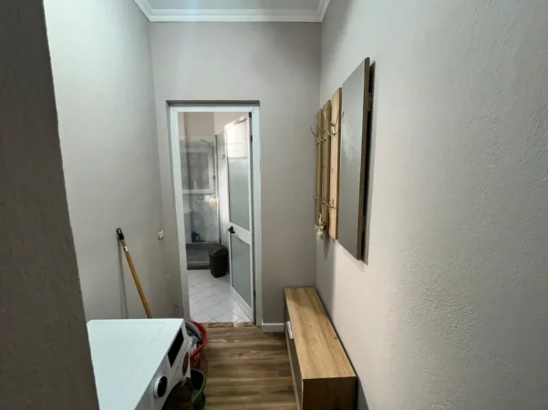 Durres, jepet me qera apartament 2+1 Kati 2, 70 m² 500 € (Qendër, Durrrës)
