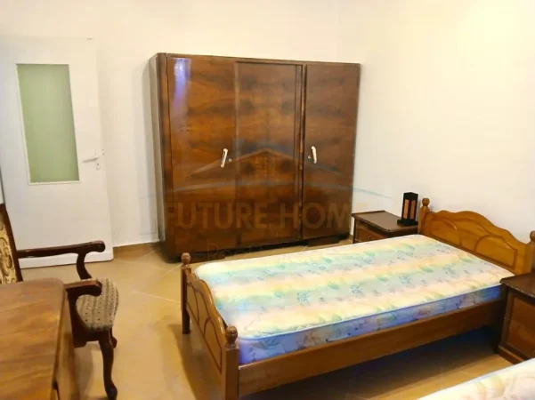 Tirane, jepet me qera apartament 1+1+Ballkon Kati 1, 64 m² 480 € (ATSH)