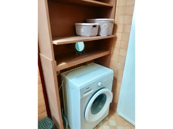 Tirane, jepet me qera apartament 1+1+Ballkon Kati 1, 64 m² 480 € (ATSH)