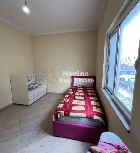 Tirane, jepet me qera apartament 2+1 Kati 3, 100 m² 450 € (Yzberisht)