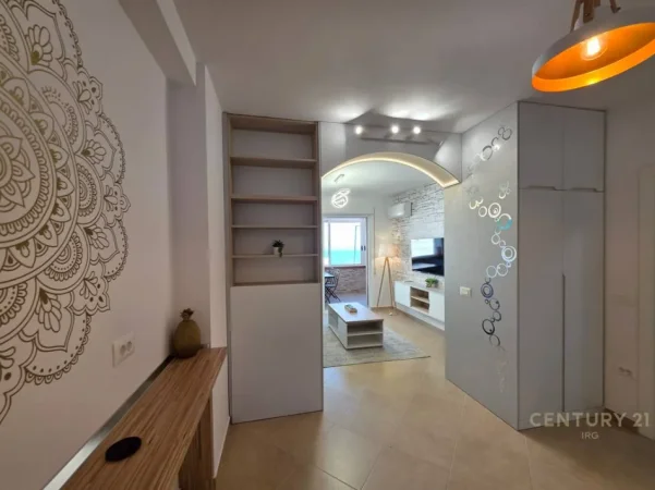 Vlore, shitet apartament , 81 m² 185.000 € 