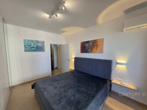 Vlore, shitet apartament , 81 m² 185.000 € 