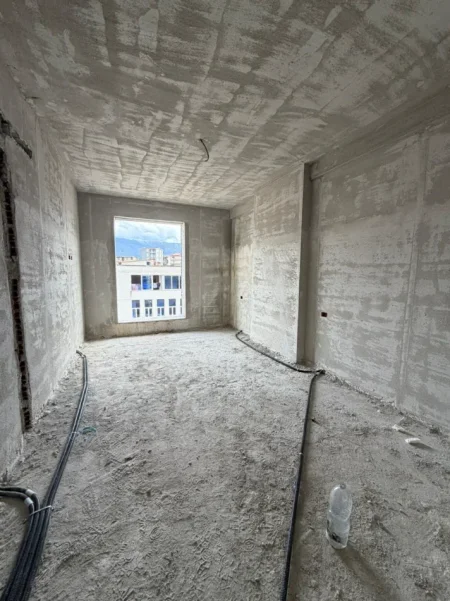 Tirane, shitet apartament 2+1 , 106 m² 116.853 € (Paskuqan)