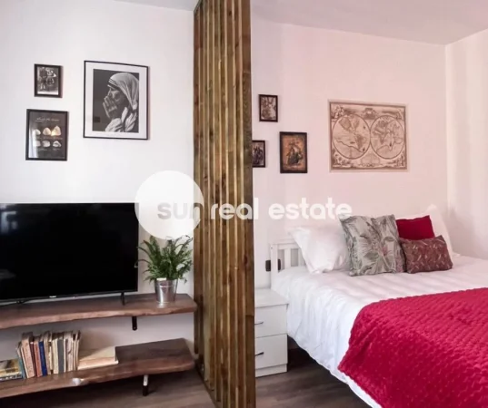 jepet me qera garsonier 1+1 Kati 5, 30 m² (KRYQEZIMI 21 DHJETORI)