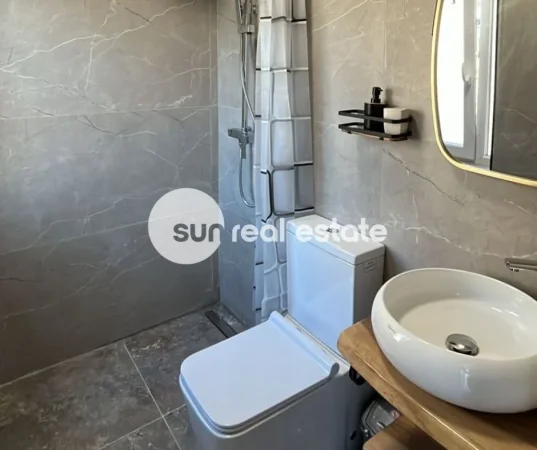 jepet me qera garsonier 1+1 Kati 5, 30 m² (KRYQEZIMI 21 DHJETORI)