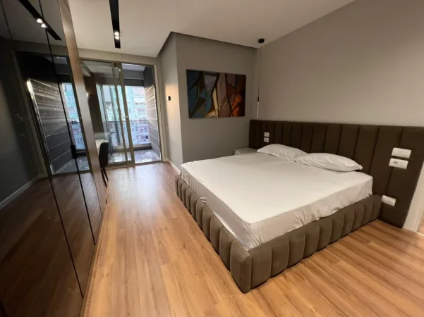 Tirane, jepet me qera apartament Kati 3, 120 m² 2.000 € 