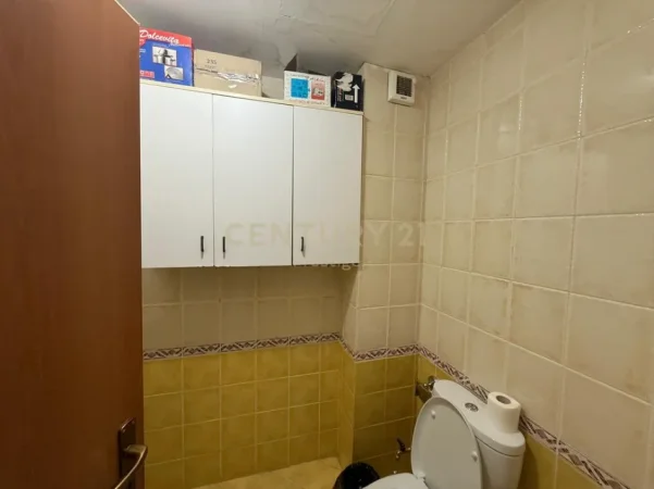 Tirane, shitet apartament 2+1+Aneks+Ballkon Kati 10, 110 m² 330.000 € (Qender)