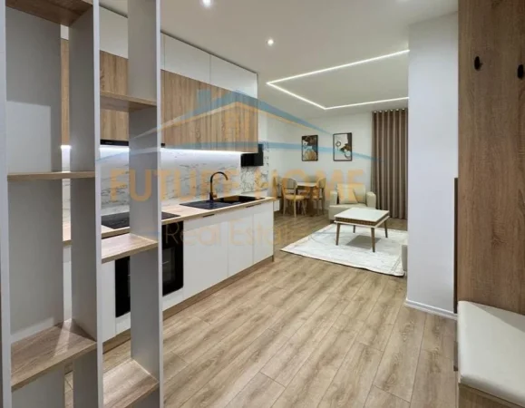 Shitet, Apartament 1+1, Rruga Fortuzi