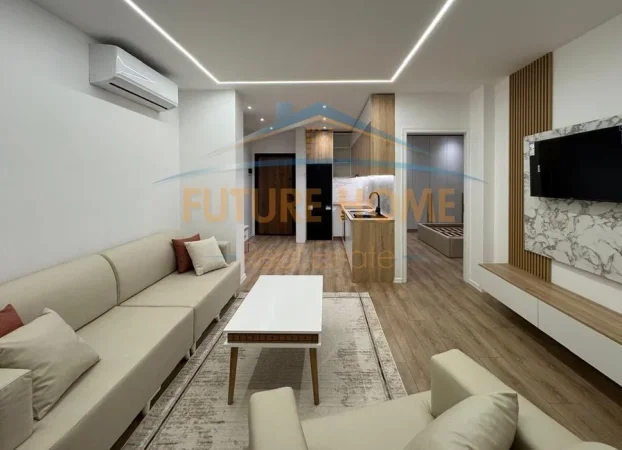 Shitet, Apartament 1+1, Rruga Fortuzi