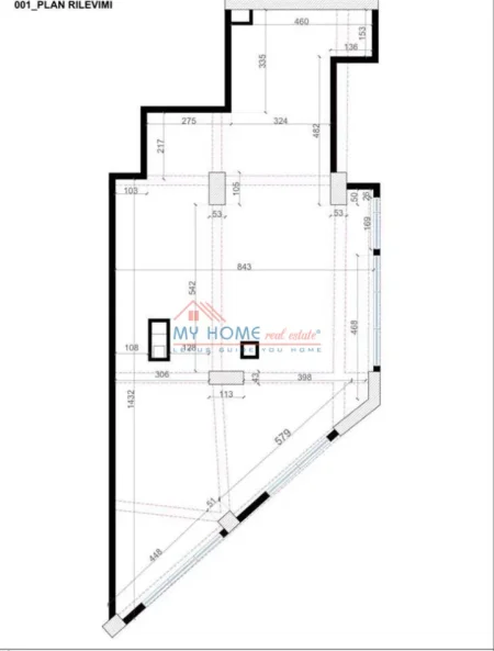 Tirane, jepet me qera dyqan Kati 1, 190 m² 2.500 € (Rruga e Durresit)