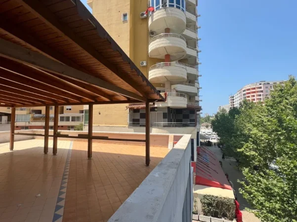 Vlore, shitet apartament+verande | Penthouse 2+1+Ballkon Kati 3, 101 m² 250.000 € (Skelë, Vlorë)