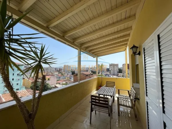 Qera, Apartament 2+1+2+Post Parkimi,Rruga Bardhyl, Tiranë.